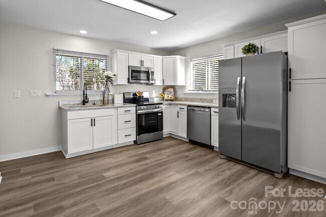 Foto del edificio - 801 Davenport St