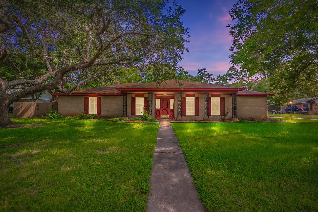 205 Nasturtium St, Lake Jackson, TX 77566 House Rental in Lake
