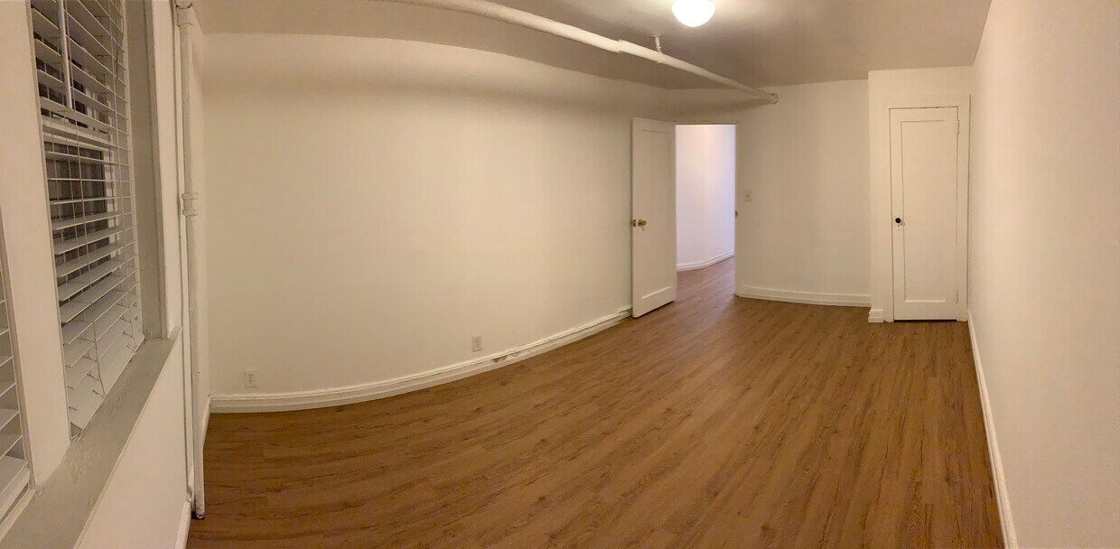 Building Photo - 2515 36th Ave