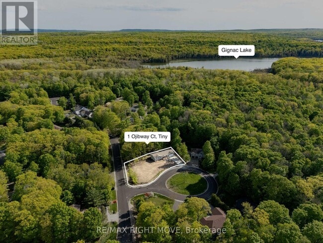 Building Photo - 1 Ojibway Ct