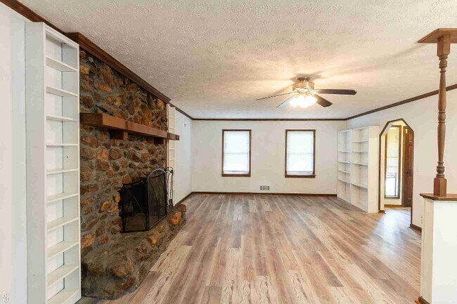 Foto del edificio - 3850 Apache Ln