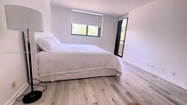 Foto del edificio - 170 Ocean Ln Dr
