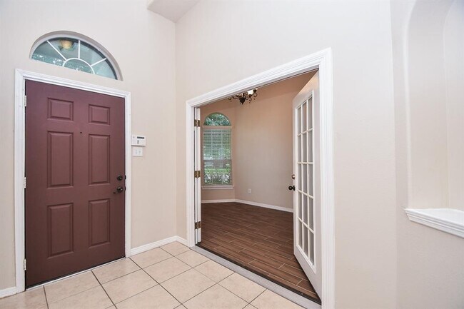 Foto del edificio - 21915 Stockbridge Ln