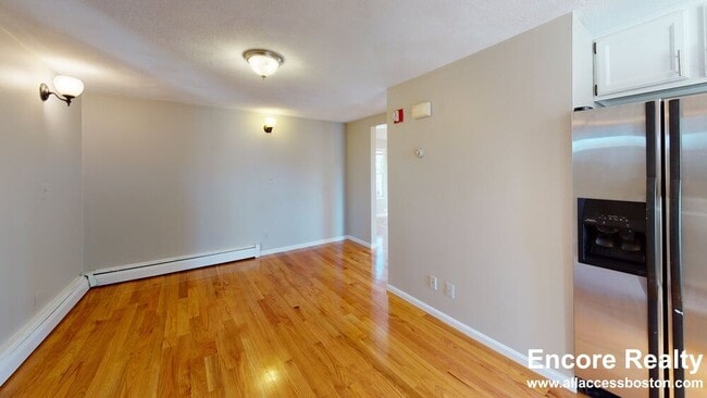 Building Photo - 27 Kelley Ct