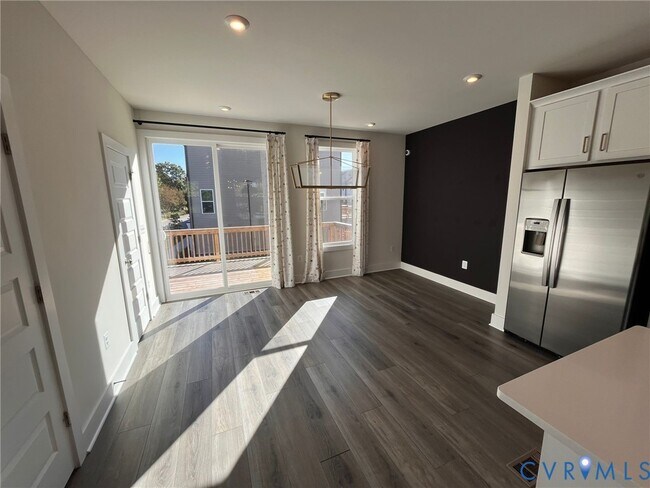 Foto del edificio - 10199 Blue Wing Ln