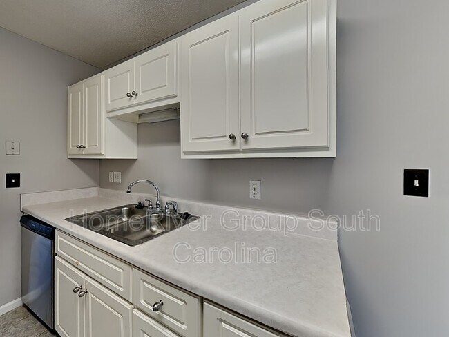 Building Photo - 226 Deer Hound Trail