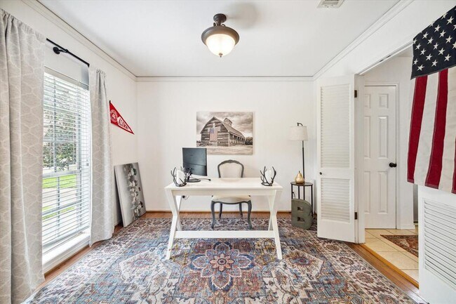Foto del edificio - 14114 St Marys Ln