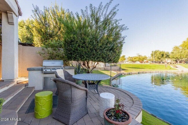 Building Photo - 4027 S Pecan Dr