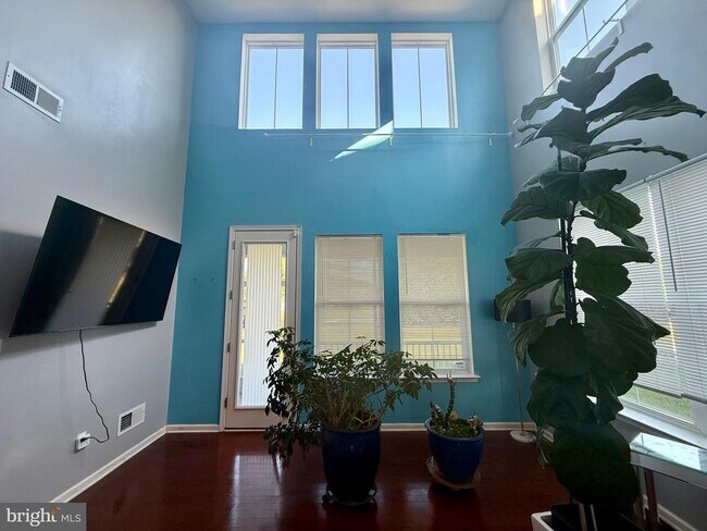 Foto del edificio - 33339 Lone Cedar Landing