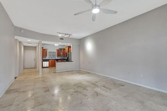 Building Photo - 1620 Presidential Way