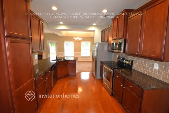 Foto del edificio - 4457 Links Blvd