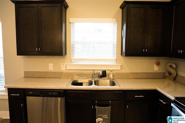 Building Photo - 4375 Ridgemont Cir