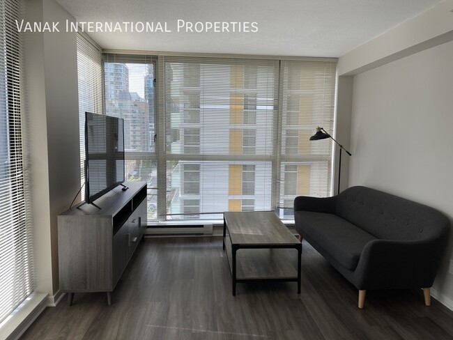 Photo du bâtiment - 1 Bed / 1 Bath Fully Furnished Apartment i...