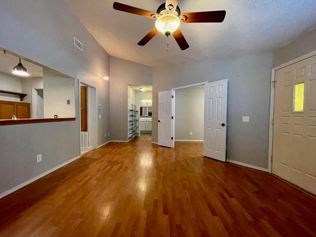 Building Photo - 205 Jonathan Dr