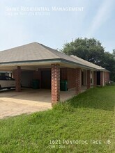 Building Photo - 1621 Pontotoc Trce