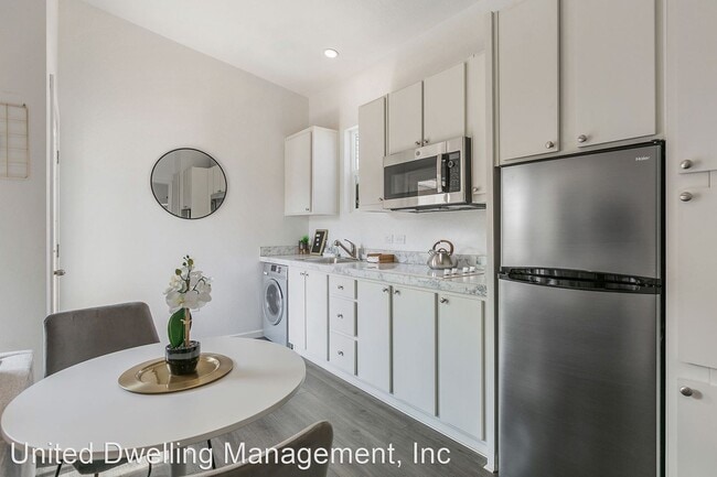 Building Photo - Studio, 1 bath House - 5990 Airdrome St