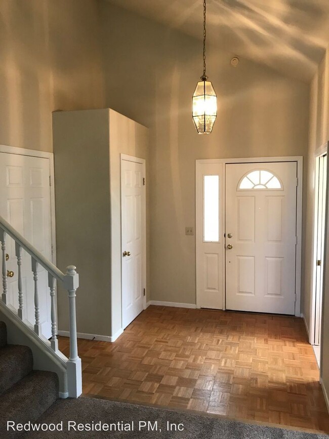 Building Photo - 3 br, 2.5 bath House - 2179 Zinfandel Avenue