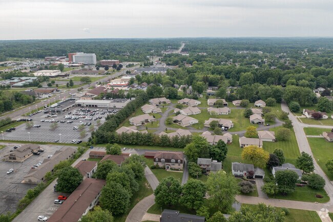 Aerial Photo - 75 Mayflower Dr