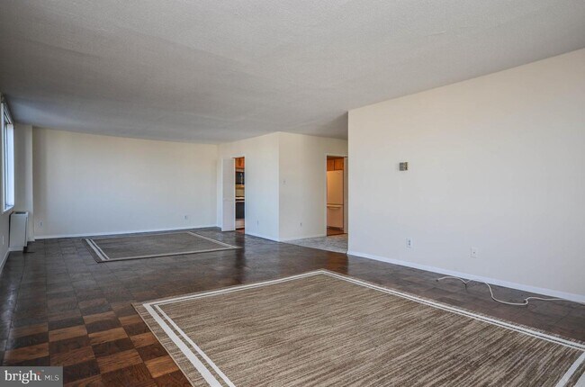 Building Photo - 11801 Rockville Pike