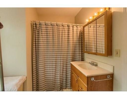 Foto del edificio - 44 Barrel Rd