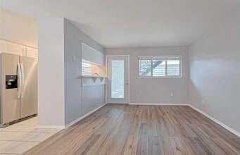 Building Photo - 1802 Fairview St