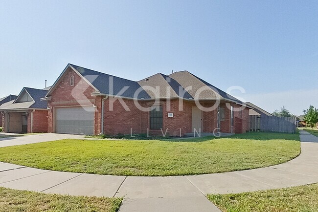 Foto del edificio - 812 SW 37th St