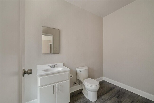 Foto del edificio - Beautiful Studio Apartment! Minutes from S...