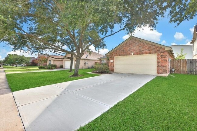 Building Photo - 815 McIntosh Bend Dr