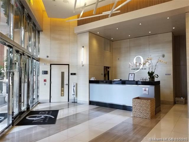 Foto principal - 999 SW 1st Ave