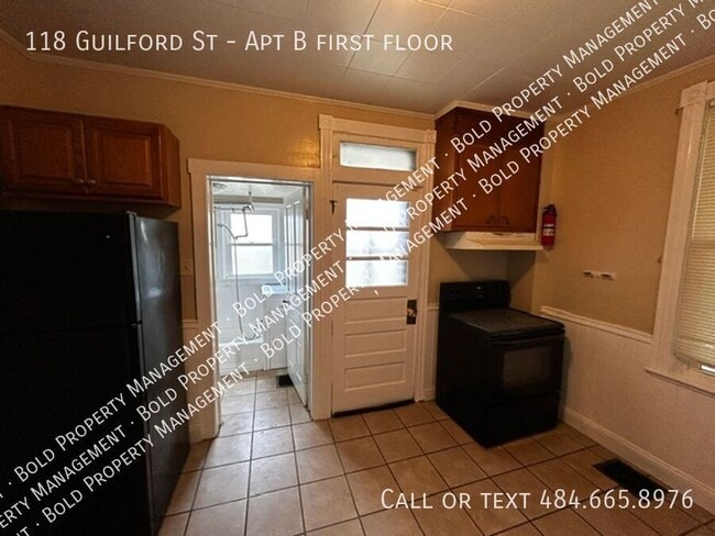 Building Photo - 118 Guilford St