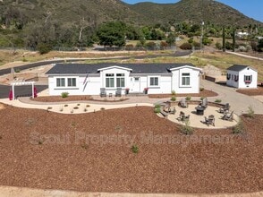 Building Photo - 471 Stewart Canyon Rd