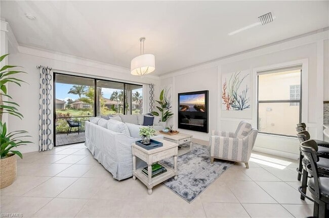 Building Photo - 13441 Coronado Dr