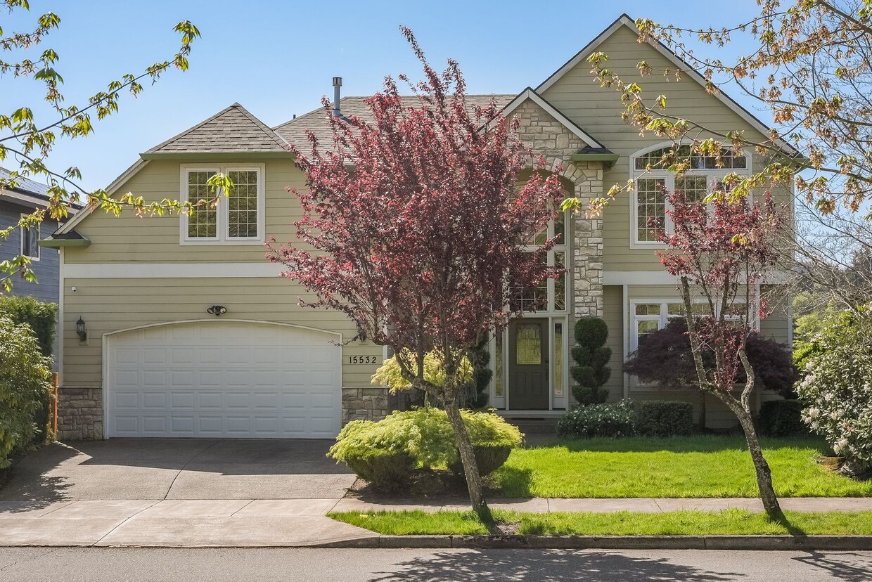 Foto principal - Beautiful 4 Bed, 2.5 Bath Rental Home in P...