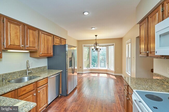 Building Photo - 1473 Hampton Hill Cir