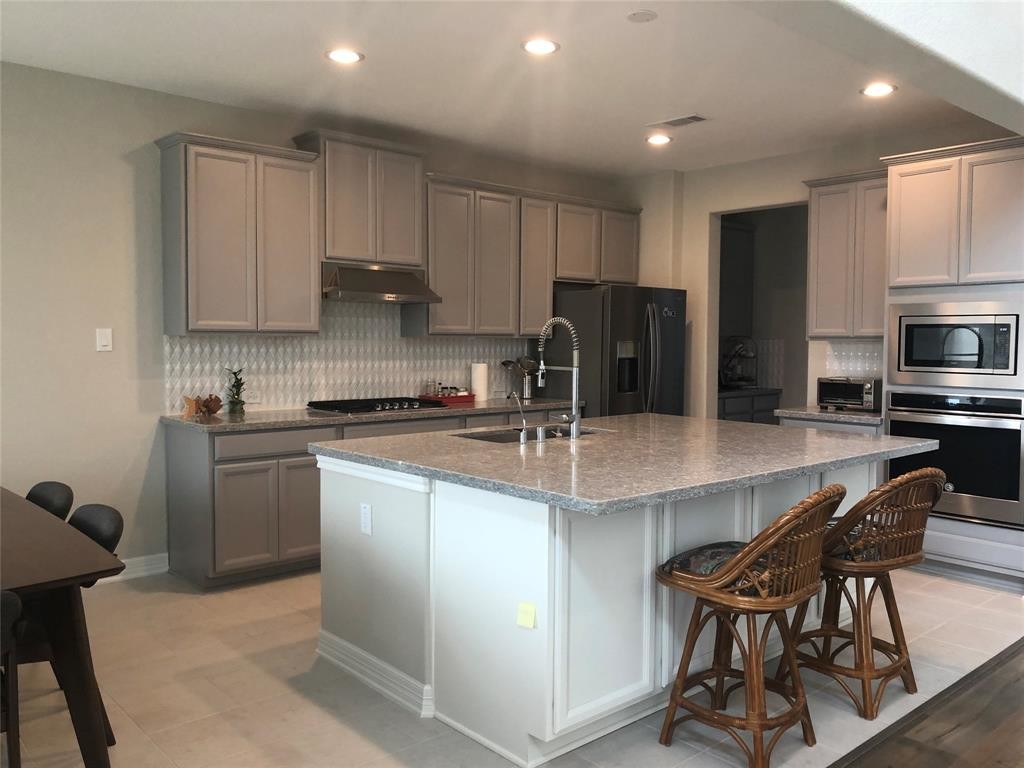 Foto del edificio - 26323 Misty Ember Ln