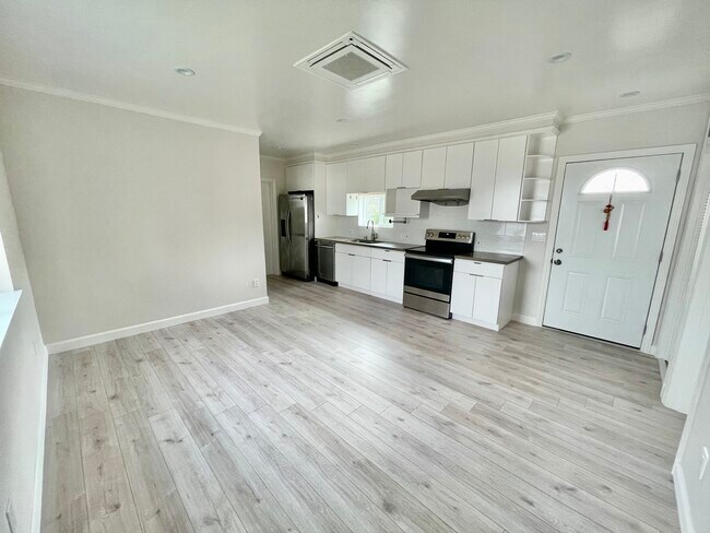 Foto del edificio - 1756 Washington St