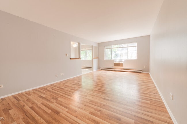 Building Photo - 316 Marengo Ave