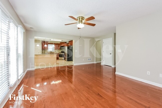 Foto del edificio - 2606 Loring Rd NW