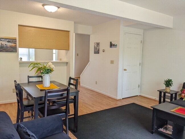 Building Photo - 3122 Kunkle Blvd