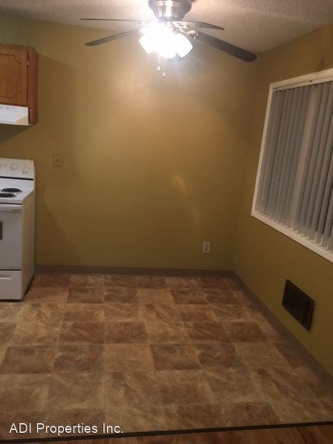 Building Photo - 1 br, 1 bath House - 3336 SE 9th Ave. #6