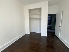 Building Photo - 1427 York Ave