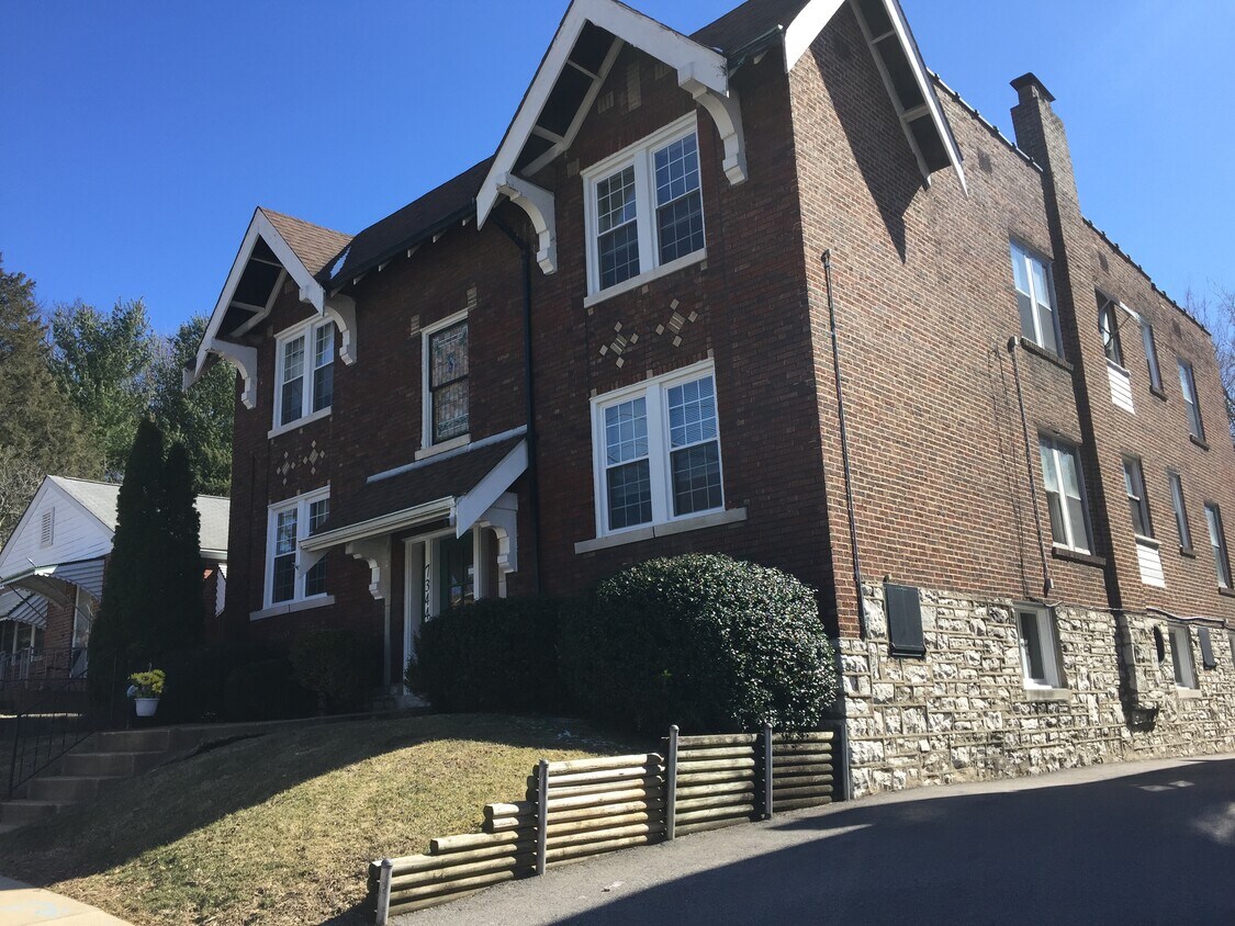 7344 Dale Ave Unit 1E, Richmond Heights, MO 63117 7344 Dale Ave