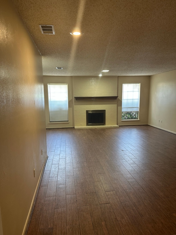 Building Photo - 1427 W Fairmont St