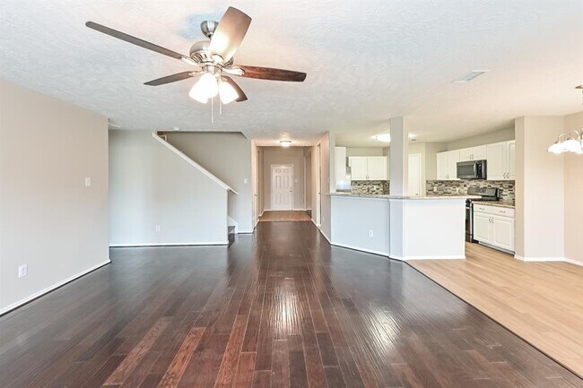 Building Photo - 11506 Moonlight Ridge Dr