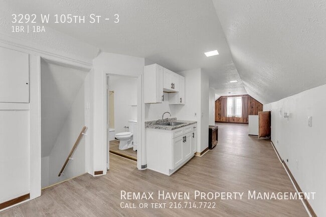 Foto del edificio - 3292 W 105th St