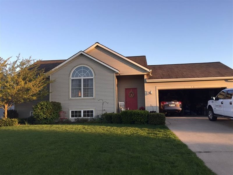Foto principal - 10328 Hannah Dr