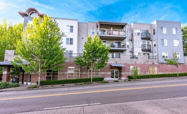 Foto del edificio - Evanston Square Condominiums ~ Greenwood