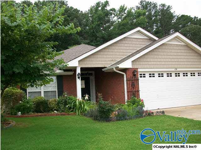 Primary Photo - 126 NW Imogene Way