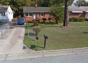 Building Photo - 2117 Tuscaloosa St