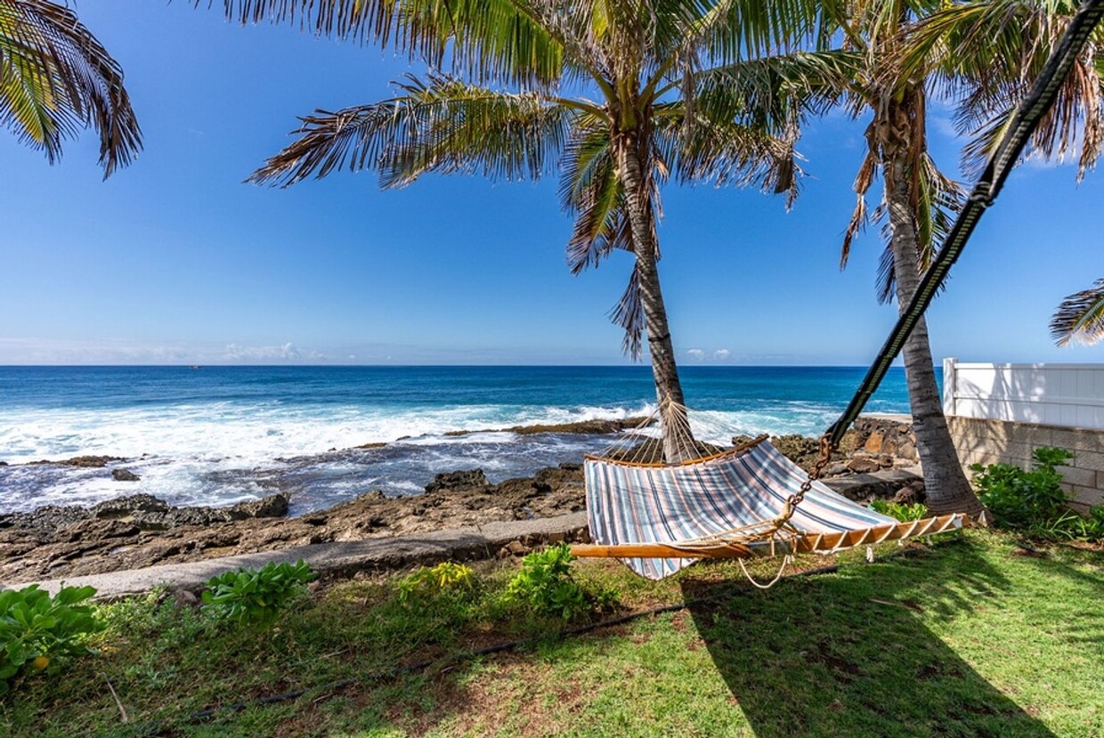 Primary Photo - 2 Private Luxe Homes for Large Group w/ Oc...